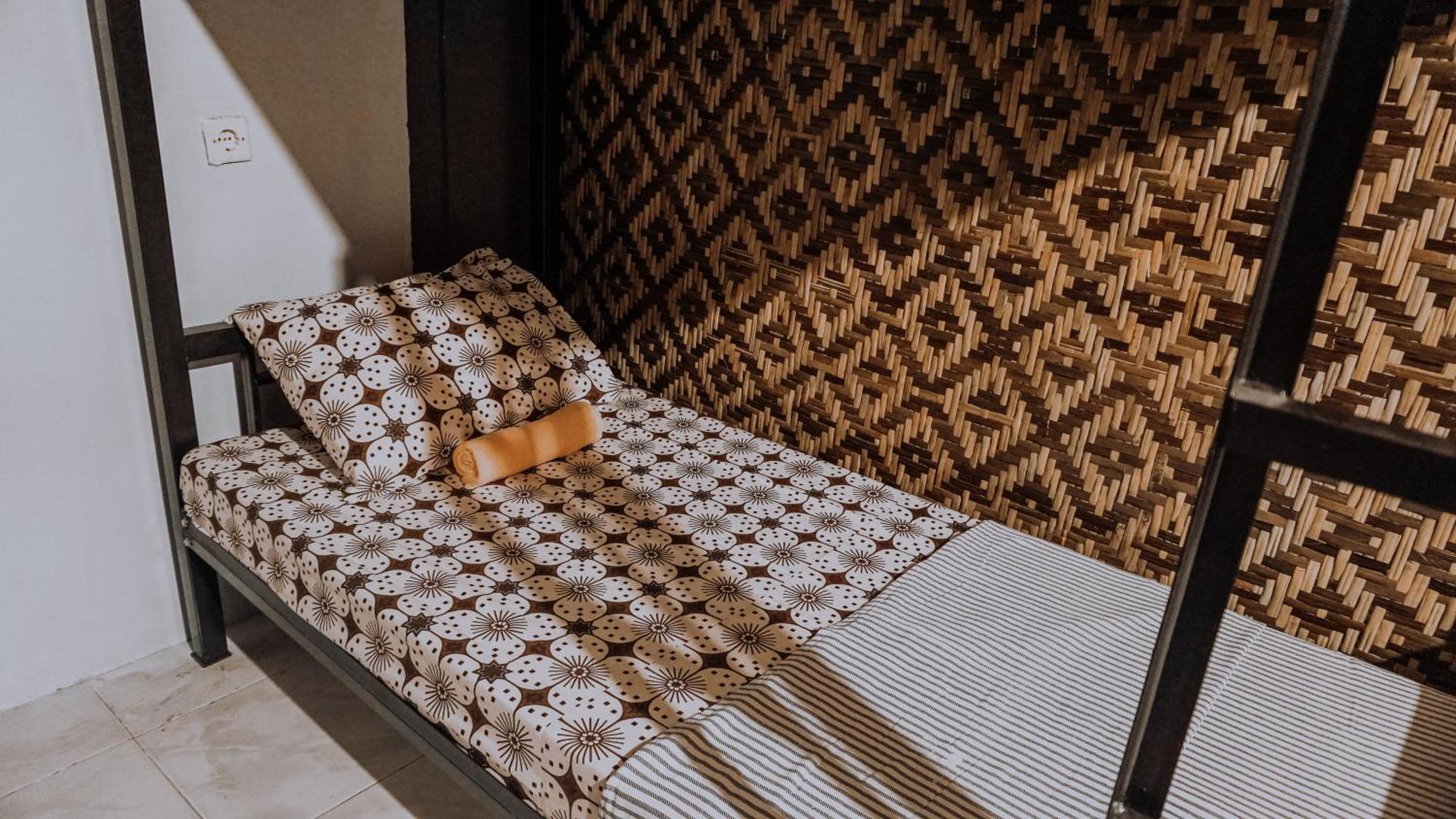 Glory Homestay Yogyakarta Kültér fotó